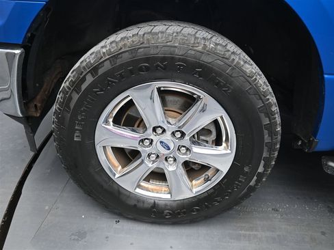 Used 2019 Ford F150 XLT w/ Equipment Group 302A Luxury image 16