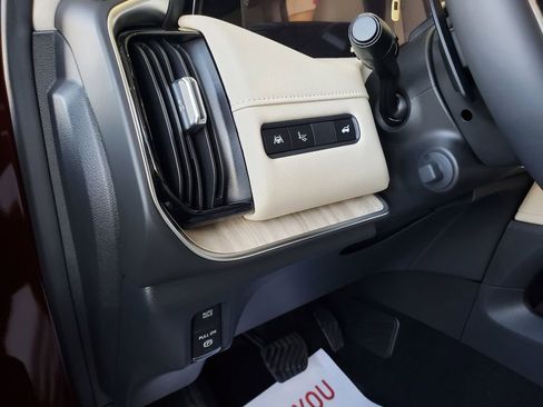 New 2026 Nissan Armada Platinum Reserve image 22