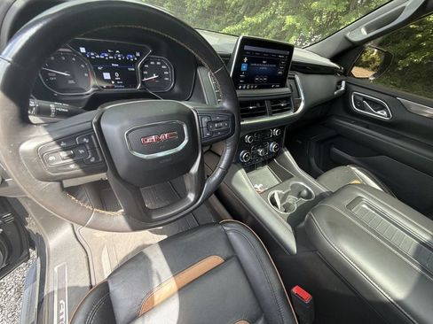 Used 2021 GMC Yukon AT4 w/ Rear Media and Nav Package AWD/4WD image 21