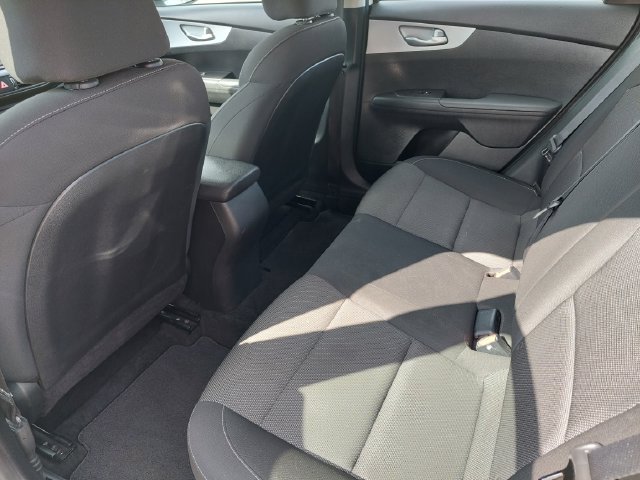 Used 2023 Kia Forte LXS w/ LXS Technology Package FWD image 25