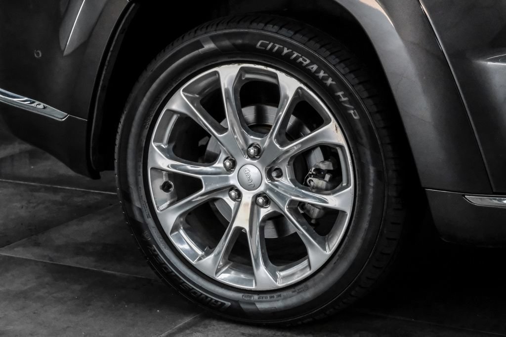 Used 2021 Jeep Grand Cherokee Summit AWD/4WD image 70