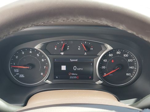 Used 2023 GMC Acadia SLT FWD image 26