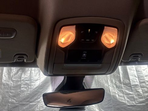 Used 2020 RAM 1500 Big Horn AWD/4WD image 18