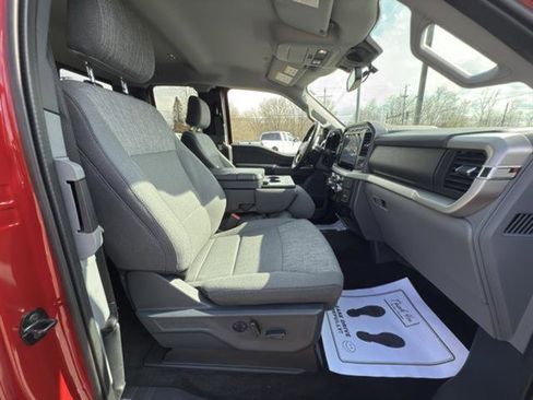 Certified 2022 Ford F150 XLT w/ Equipment Group 302A High image 20