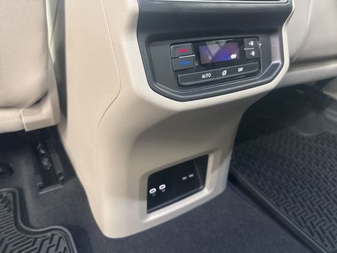 New 2026 Volkswagen Atlas SE AWD/4WD image 28