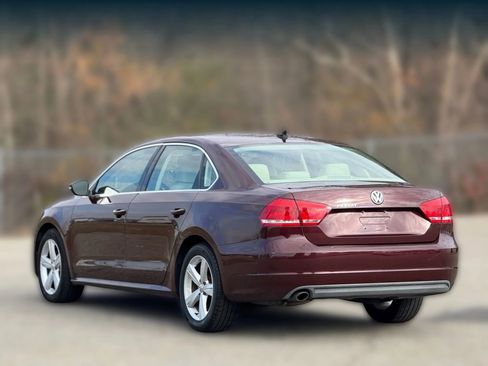 Used 2012 Volkswagen Passat 2.5 SE image 10
