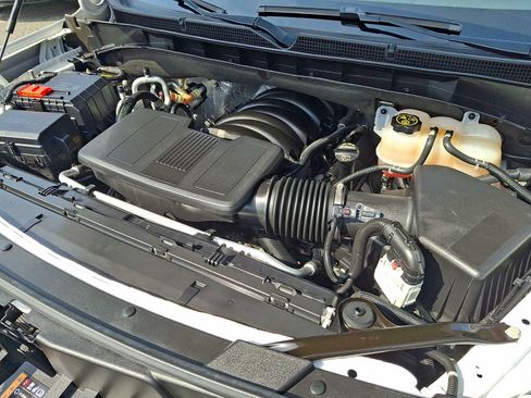 Used 2023 GMC Yukon Denali Ultimate AWD/4WD image 34