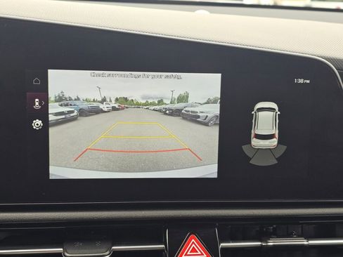 Certified 2023 Kia Niro Wind FWD image 15