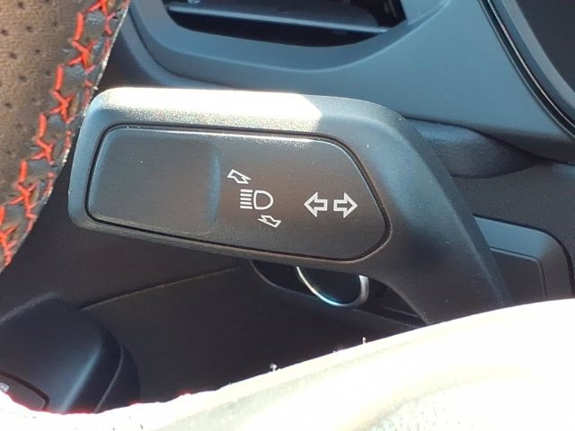 Used 2024 Ford Escape ST-Line w/ Tech Pack #1 AWD/4WD image 28