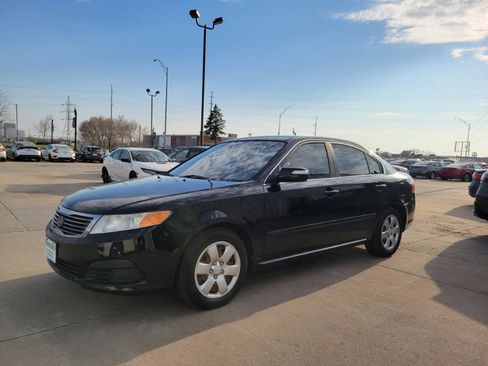 Used 2009 Kia Optima LX image 3