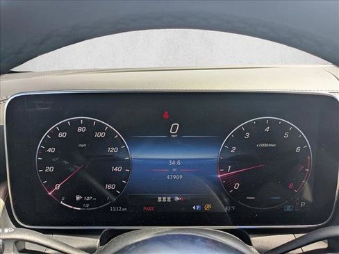 Used 2023 Mercedes-Benz GLC 300 4MATIC w/ Exclusive Trim Package image 11