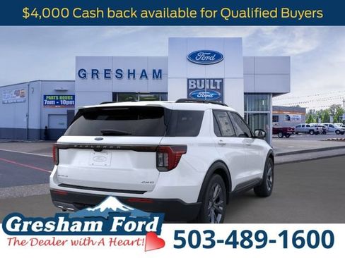 New 2026 Ford Explorer Active w/ Active Comfort Package AWD/4WD image 9