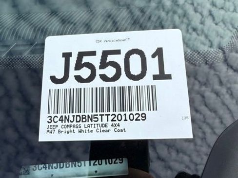 New 2026 Jeep Compass Latitude image 36