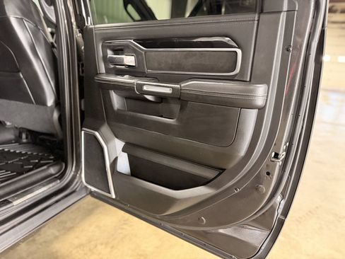 Used 2019 RAM 2500 Laramie AWD/4WD image 20