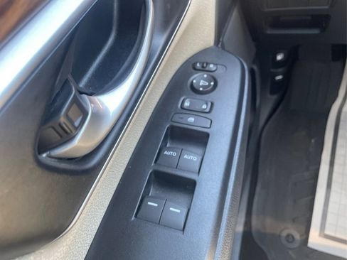 Used 2022 Honda CR-V EX image 34