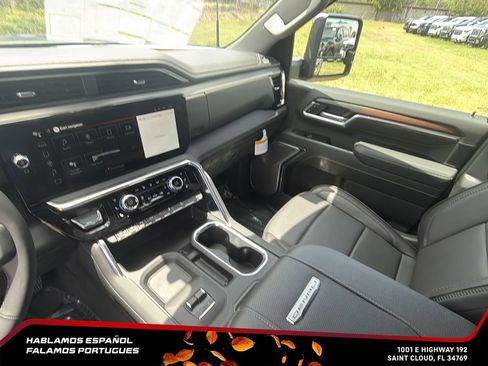 New 2026 GMC Sierra 2500 Denali w/ Denali Reserve Package AWD/4WD image 21