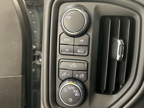 Used 2024 Chevrolet Silverado 1500 W/T w/ WT Value Package image 27