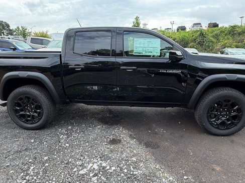New 2026 Chevrolet Colorado Trail Boss AWD/4WD image 4