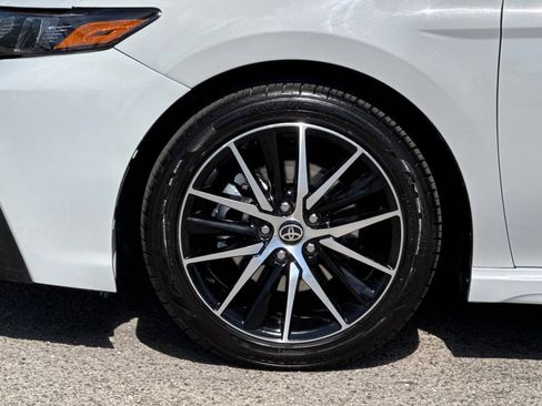 Used 2024 Toyota Camry SE FWD image 24