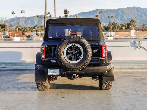 Used 2024 Ford Bronco Badlands AWD/4WD image 8