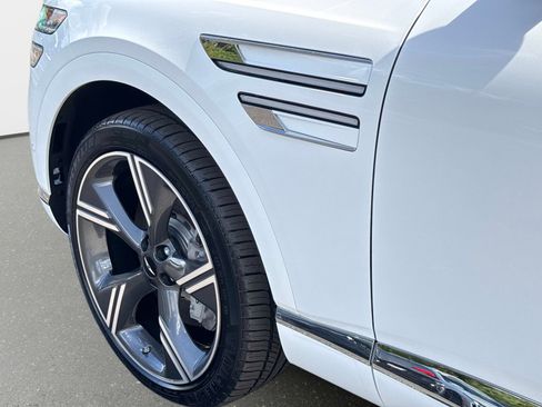 Used 2026 Genesis GV80 3.5T Prestige image 18