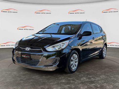 Used 2016 Hyundai Accent SE FWD image 1