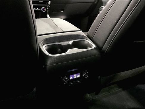 Used 2024 Chevrolet Traverse Z71 AWD/4WD image 13