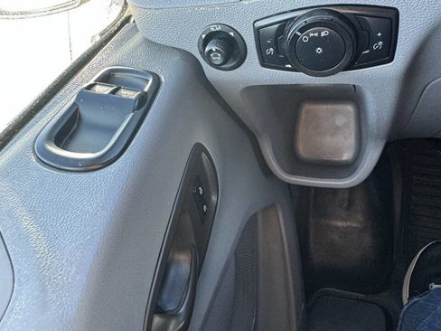 Used 2019 Ford Transit 250 148 High Roof Extended image 22