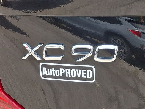 Used 2017 Volvo XC90 T8 Excellence AWD/4WD image 30