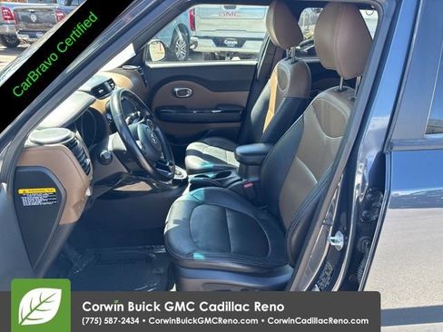 Used 2016 Kia Soul + w/ Audio Package FWD image 11