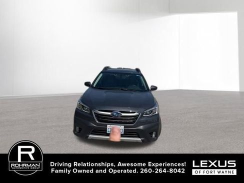 Used 2022 Subaru Outback Limited XT AWD/4WD image 3