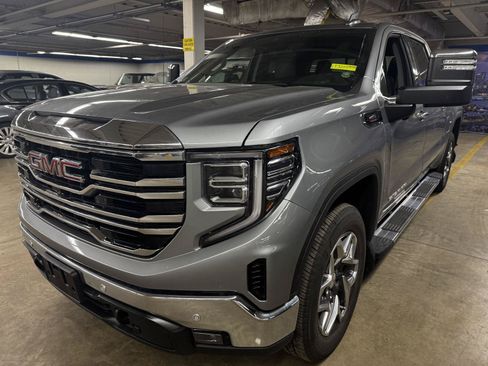 Used 2026 GMC Sierra 1500 SLT w/ SLT Premium Plus Package AWD/4WD image 2