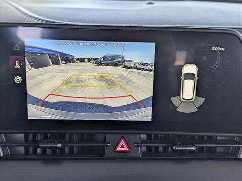 Used 2023 Kia Sportage EX FWD image 14