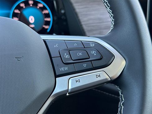 New 2025 Volkswagen Atlas SEL image 13