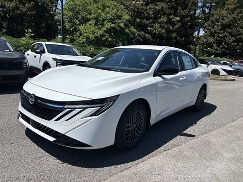 New 2026 Nissan Sentra SV w/ SV Convenience Package FWD image 3