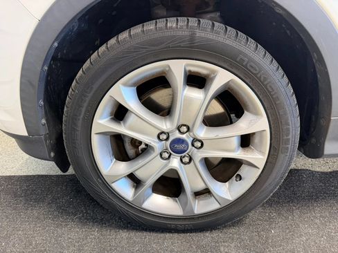 Used 2013 Ford Escape SEL AWD/4WD image 15