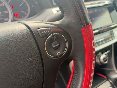 Used 2015 Honda Accord EX-L image 18