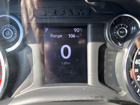 Used 2020 RAM 3500 Tradesman image 22