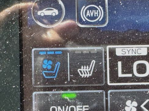 Used 2025 Subaru Forester Touring AWD/4WD image 17