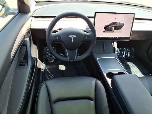 Used 2023 Tesla Model 3 Standard Range RWD image 7