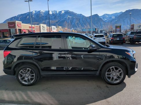 Used 2023 Honda Passport EX-L image 2