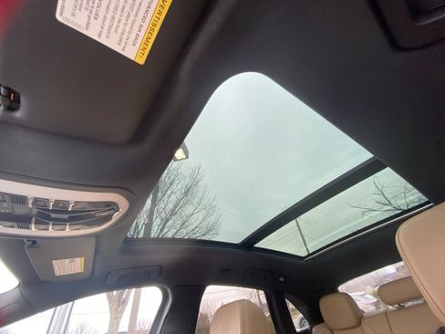 Used 2023 Porsche Macan image 21