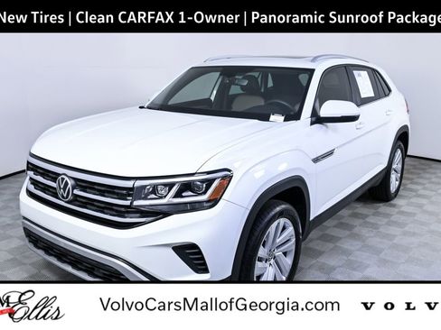 Used 2022 Volkswagen Atlas Cross Sport SE image 1