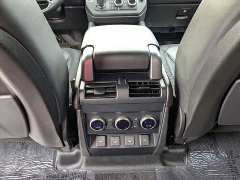 Used 2021 Land Rover Defender 110 X-Dynamic HSE image 19