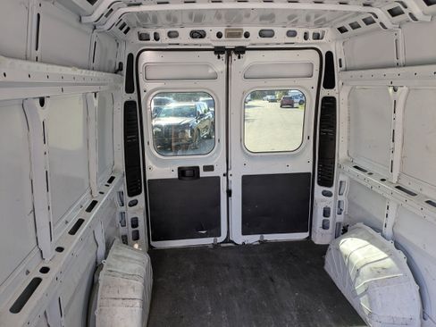 Used 2021 RAM ProMaster 2500 image 15
