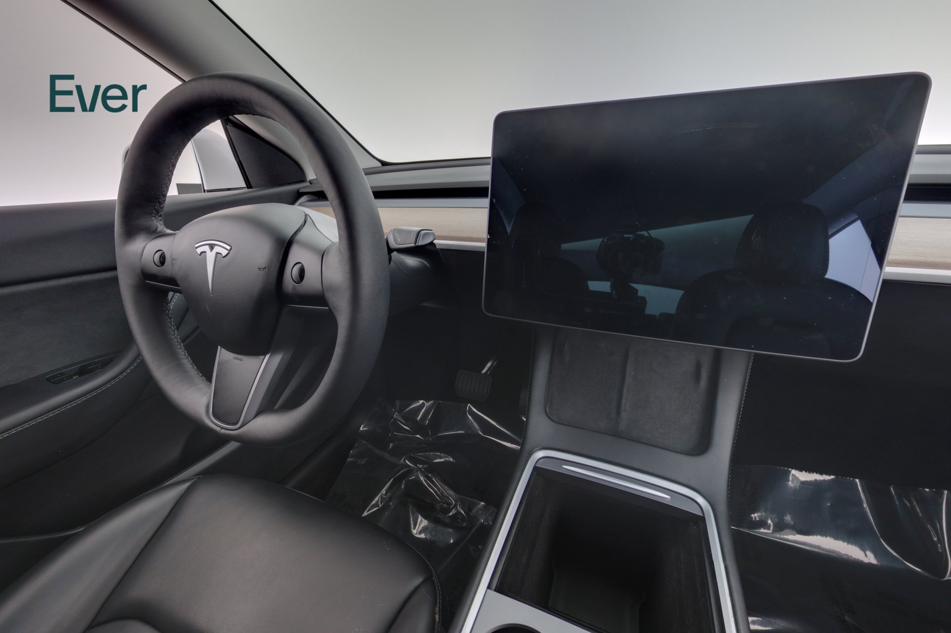 Used 2021 Tesla Model Y Long Range AWD/4WD image 25
