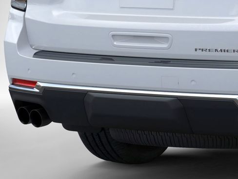 New 2026 Chevrolet Suburban Premier AWD/4WD image 6