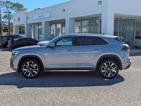 New 2026 Volkswagen Atlas Cross Sport SEL Premium R-Line AWD/4WD image 4