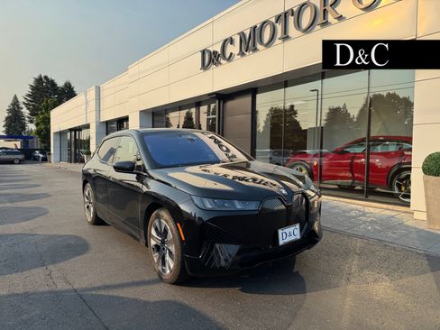 Used 2026 BMW iX xDrive45 w/ Executive Package AWD/4WD image 1
