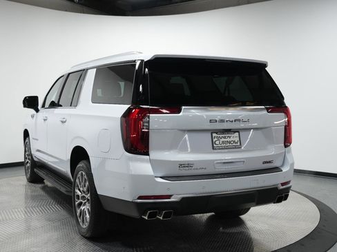 New 2026 GMC Yukon XL Denali image 5